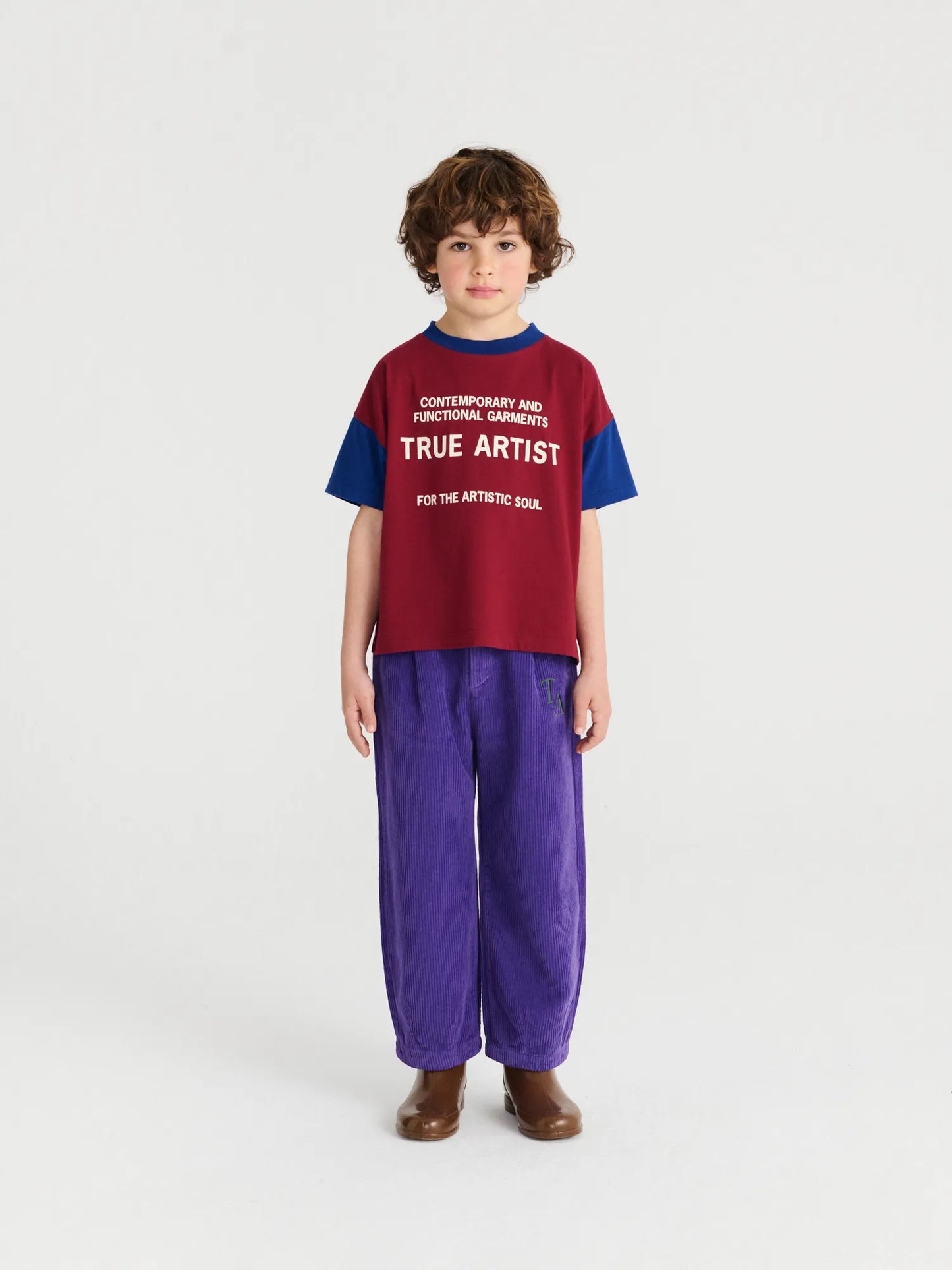 T-shirt in Burgundy Red