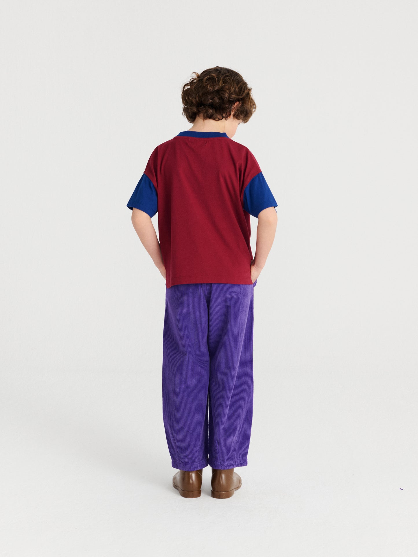 T-shirt in Burgundy Red