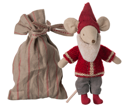 Santa mouse