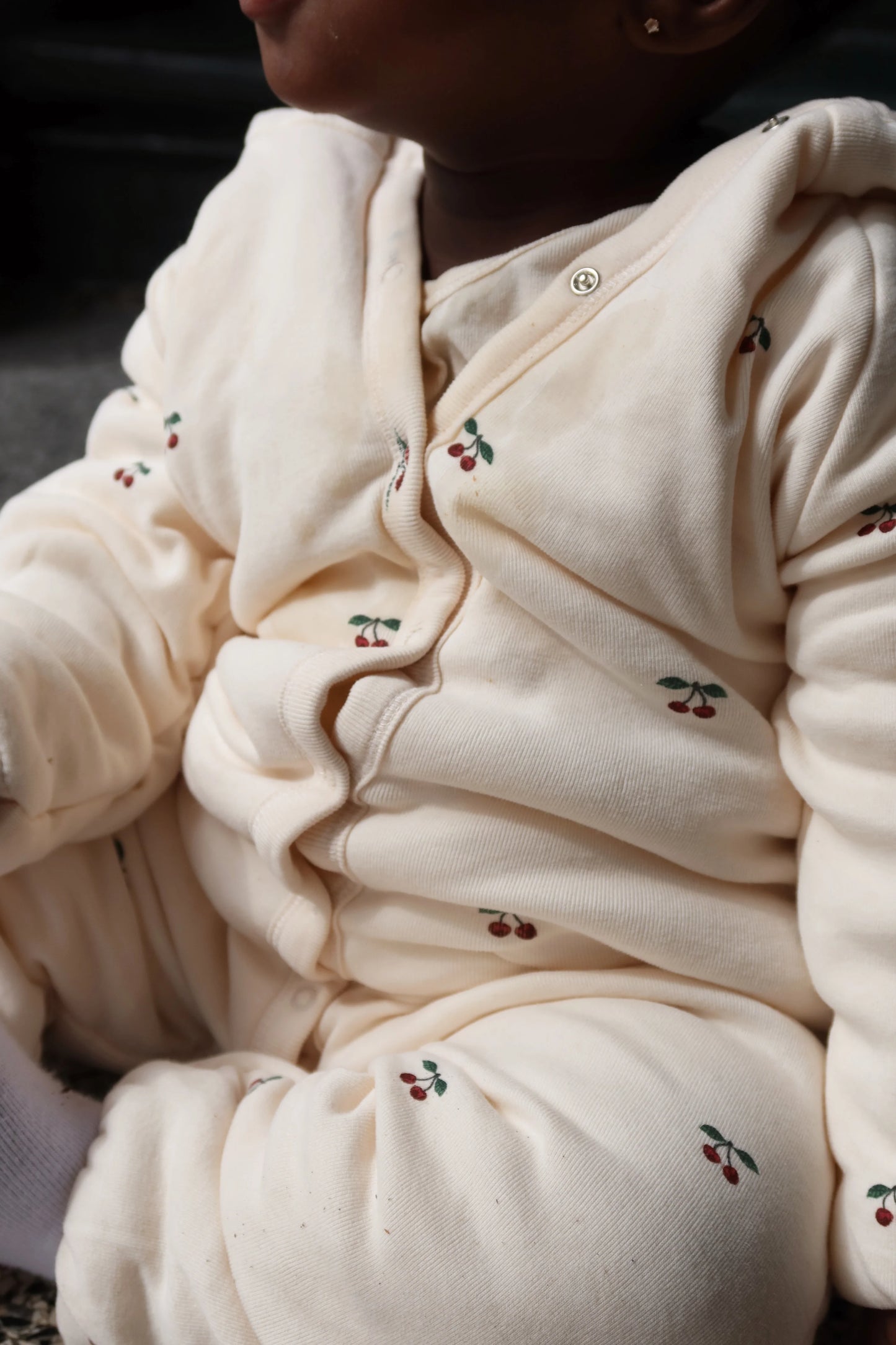 NEWBORN ONESIE WITH HOOD