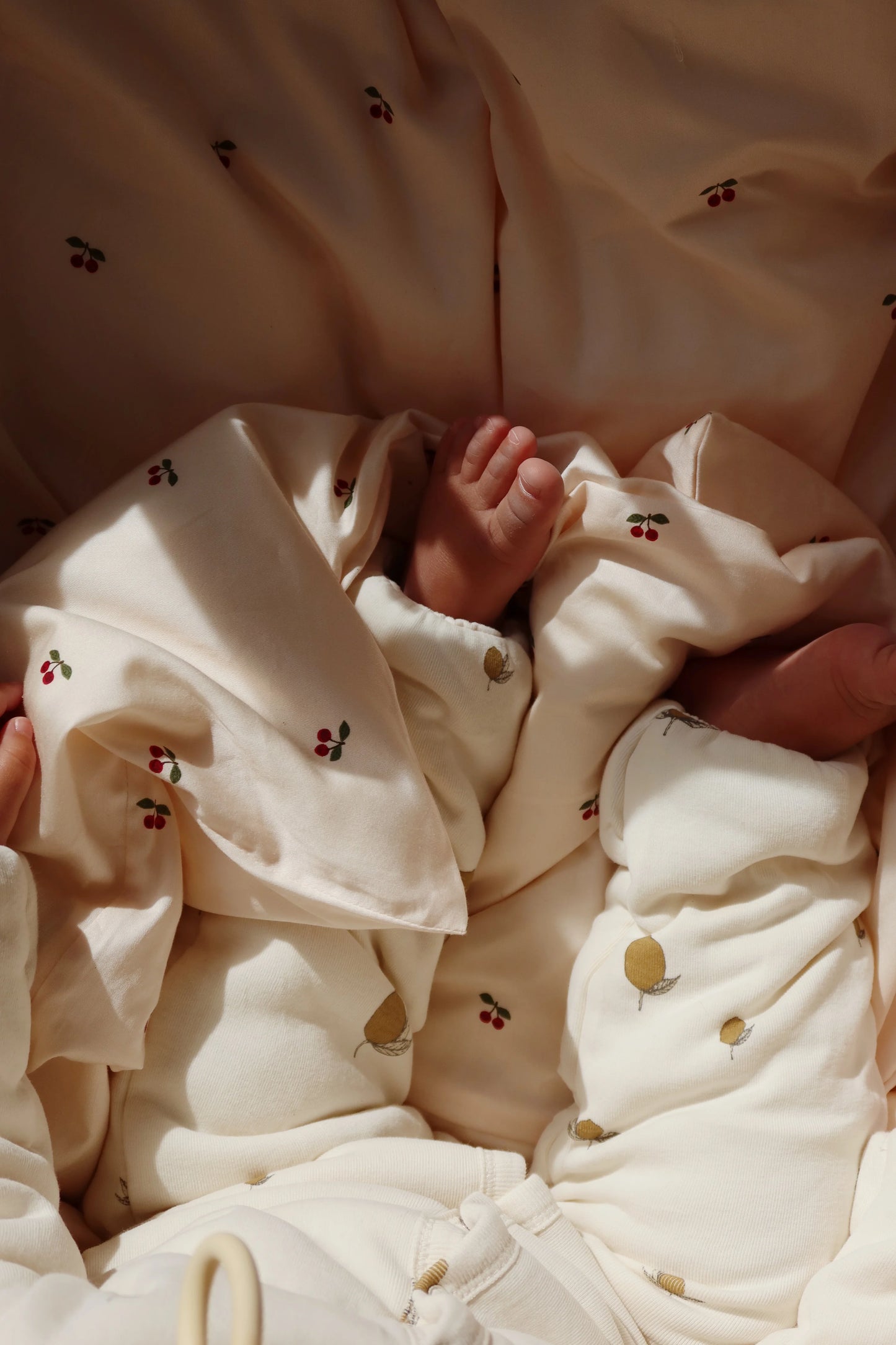 NEWBORN ONESIE WITH HOOD