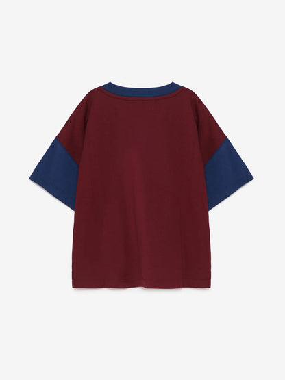 T-shirt in Burgundy Red